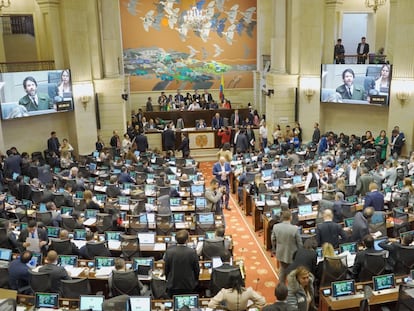 Sesión de la Cámara de Representantes durante la votación del plan Nacional de Desarrollo.