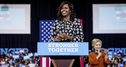 Michelle Obama interviene en un discurso a favor de Hillary Clinton.