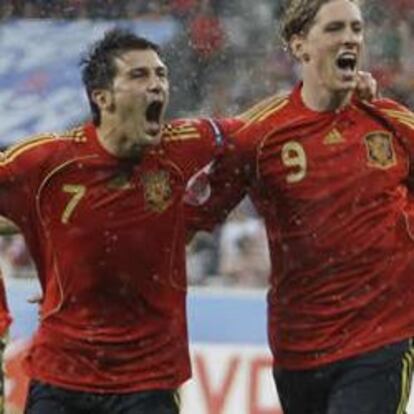 Jugadores de la selección española celebrando el triunfo de la Eurocopa