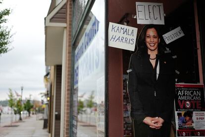 Imagen de la vicepresidenta estadounidense Kamala Harris, candidata presidencial demócrata, en Indiana, Pensilvania, Estados Unidos, el 23 de septiembre. 2024.