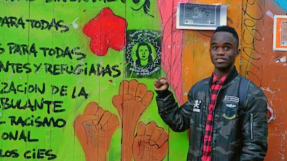 Algassoume Thiam, conocido por sus amigos como Hassim, es un chico senegalés de 29 años que está viviendo una odisea para regularizar su situación en España.