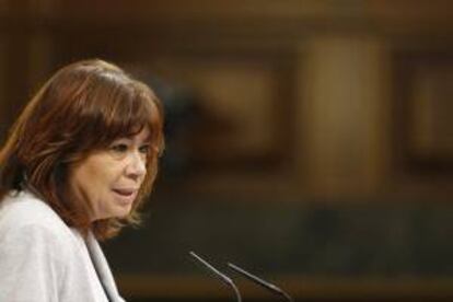 La miembro del Consejo de Seguridad Nuclear (CSN) y exministra socialista de Medio Ambiente, Cristina Narbona. EFE/Archivo