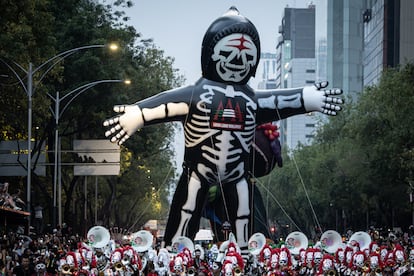 En el Zócalo estará instalada una ofrenda monumental hasta el próximo 2 de noviembre. 