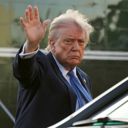 President Donald Trump arrives at Leesburg Executive Airport on Marine One in Leesburg, Va., Thursday, April 24, 2025, en route to Trump National Golf Club Washington DC in Sterling, Va. (AP Photo/Jacquelyn Martin) 


Associated Press / LaPresse
Only italy and spain