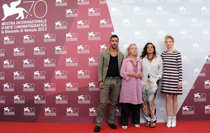 De derecha a izquierda, Carmine Maringola, Elena Cotta, Emma Dante, y Alba Rohrwacher.