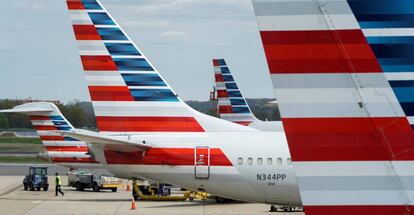 Aviones de American Airlines en el aeropuerto nacional Ronald Reagan National de Washington (EE UU), en abril de 2020.