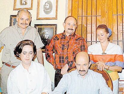 Raúl, arriba a la izquierda, es el mayor de los hermanos Salinas