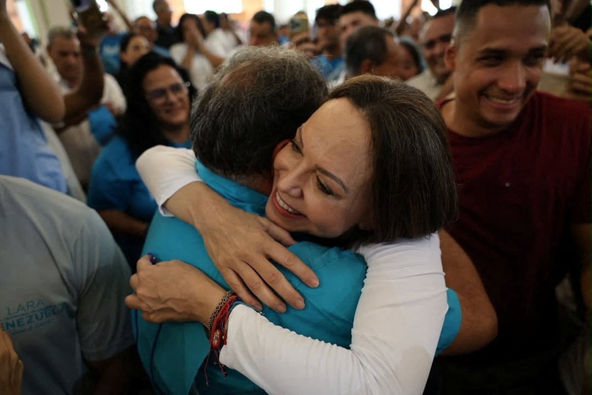 Primeras imágenes del regreso de María Corina Machado a Venezuela tras 10 meses fuera del país