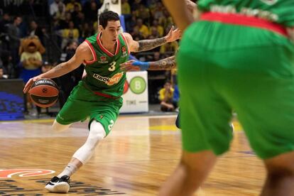 Vildoza, ante el Maccabi.