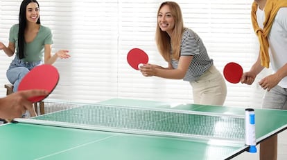 red ping pong retractil