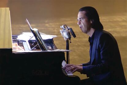 Nick Cave en un momento del concierto 'Idiot Prayer'.