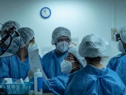 Personal sanitario en el Hospital Juárez de México, en noviembre de 2020.