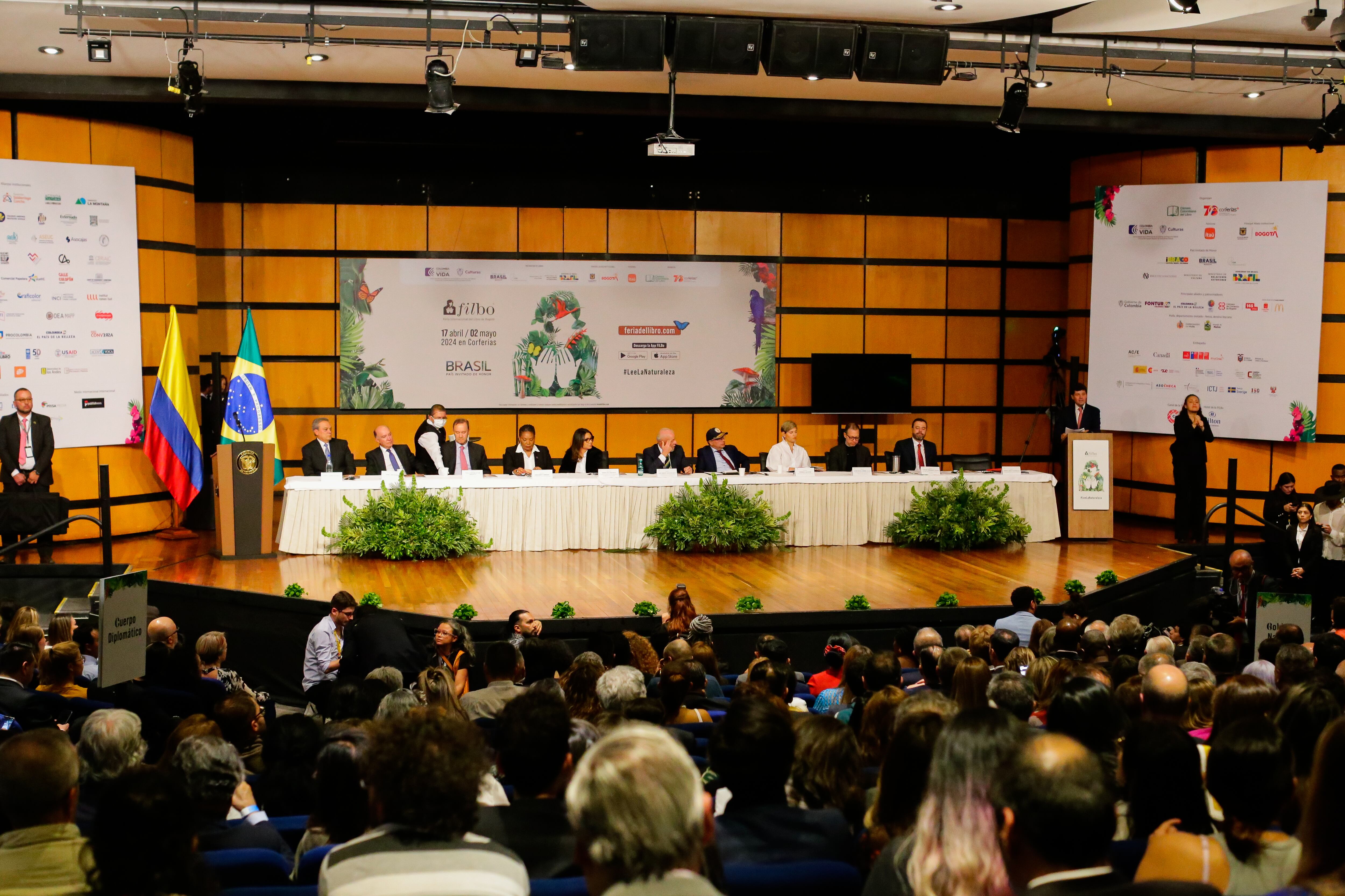 Evento inaugural de FILBo, en Bogotá, el 17 de abril de 2024.