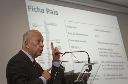 El embajador de Chile durante su intervención el pasado jueves en Jerez de la Frontera.