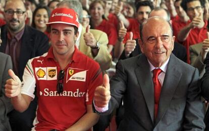 Emilio Botín with F1 racing driver Fernando Alonso in May.