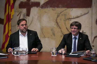 Carles Puigdemont y Oriol Junqueras, este martes.