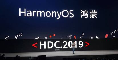 Richard Yu, consejero delegado de la división de Consumo de Huawei, durante la presentación del nuevo sistema operativo Harmony.