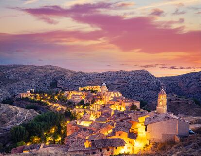 Atardecer en el municipio de Albarracín.