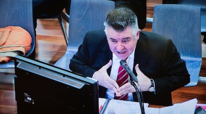 7 de marzo de 2011.<br>Juan Antonio Roca declara durante una de las sesiones del juicio.