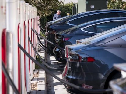 Tesla Inc. vehicles stand at a Tesla Supercharger station in Concord, California, on Thursday, Oct. 10, 2019.