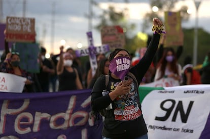 Manifestación feminista en Cancún