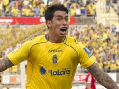 Araujo celebra el gol que le dio el ascenso a Las Palmas.