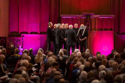 El Ensemble Organum cantando la 'Messe de Nostre Dame' de Machaut en la catedral de Utrecht el pasado sábado.