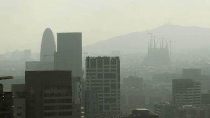 Contaminaci&oacute;n en Barcelona.