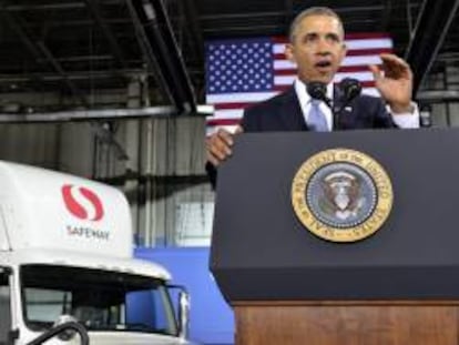 El presidente estadounidense Barack Obama da un discurso durante su visita a la localidad de Upper Marlboro, Maryland, Estados Unidos el18 de febrero de 2014.