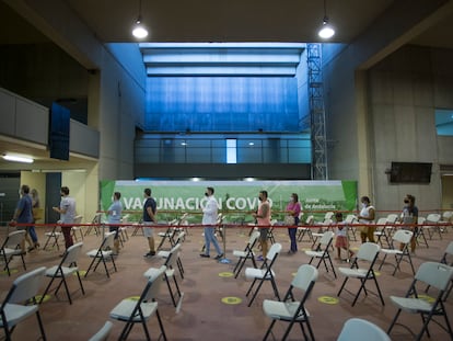 Vaccination center in Seville.