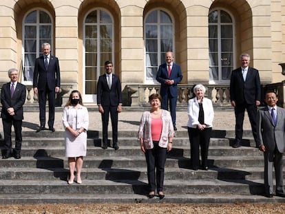 Los impuestos son un buen primer paso global para una cuestión espinosa