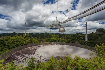 The world's largest single-dish radio telescope in Arecibo, Puerto Rico, photographed in 2012.