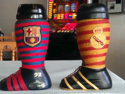 El increíble mundo (kitsch) de las botellas de los bares de carretera