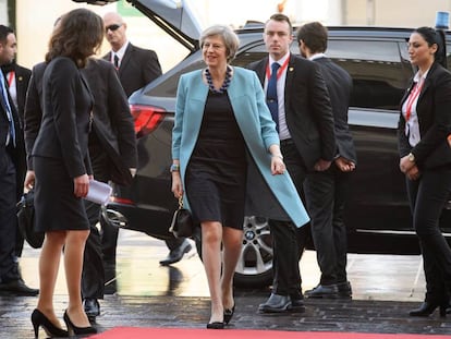 Theresa May, primera ministra brit&aacute;nica, este viernes en La Valeta (Malta).