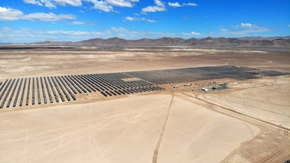 Oasis de Atacama, el mayor proyecto de almacenamiento de energía solar del mundo.