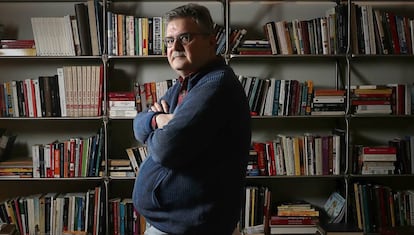 Sergi Pàmies, és un autor ja consolidat, i un tastaolletes ben visible en el terreny mediàtic.