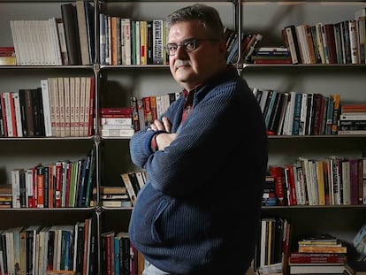 Sergi Pàmies, és un autor ja consolidat, i un tastaolletes ben visible en el terreny mediàtic.