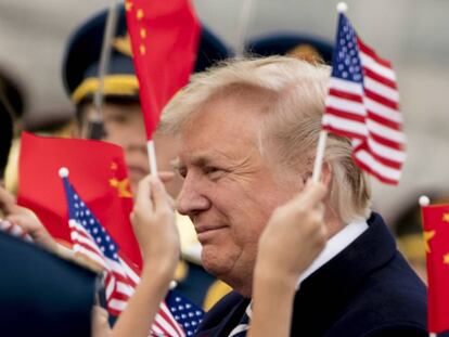 Trump, este mi&eacute;rcoles a su llegada a China.