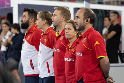 Cuerpo técnico de la selección de hóckey hierba.