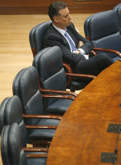 López Viejo, durante el último pleno de la Asamblea de Madrid.