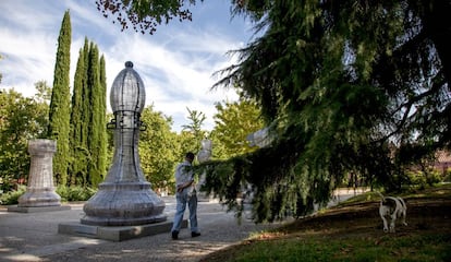 El parque del Ajedrez, denominado &#039;El Sue&ntilde;o de lo imposible&#039; en Madrid. 