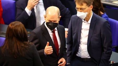 O novo chanceler Olaf Scholz, na manhã de quarta-feira no Bundestag, a Câmara baixa do Parlamento alemão, em Berlim.