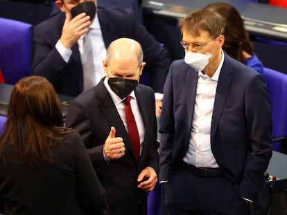 O novo chanceler Olaf Scholz, na manhã de quarta-feira no Bundestag, a Câmara baixa do Parlamento alemão, em Berlim.