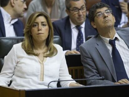 Susana Díaz y Diego Valderas en una sesión del Parlamento andaluz.