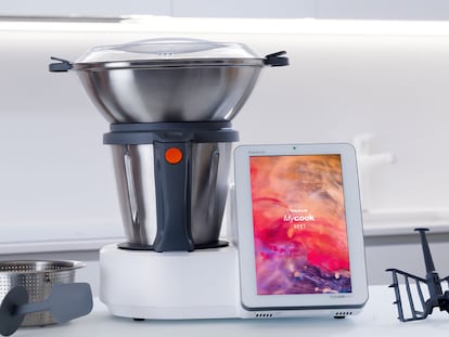 Mycook Next, el nuevo lanzamiento del robot de cocina de la firma Taurus, a la venta con numerosos accesorios.