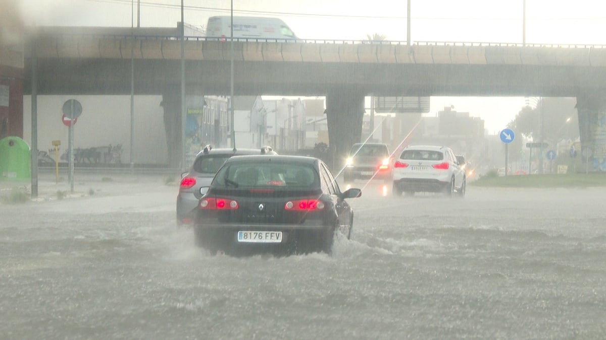 La dana ‘Alice’ mantiene el aviso naranja el sur de Tarragona, parte de Baleares y el norte de Castellón | El tiempo hoy en España y en el mundo