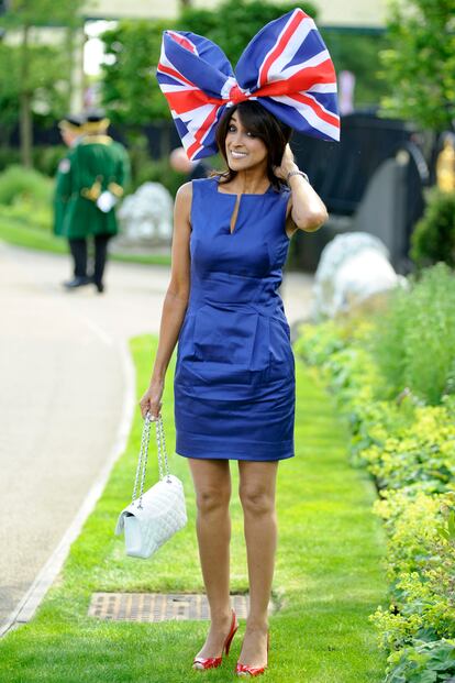 Las asistentes a Ascot han hecho caso omiso a las últimas prohibiciones entre las que se encontraban las de no llevar faldas cortas ni tocados (únicamente sombreros).