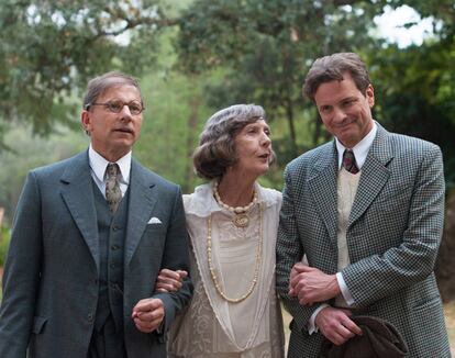 MAGIC IN THE MOONLIGHT, from left: Simon McBurney, Eileen Atkins, Colin Firth, 2014. ph: Jack