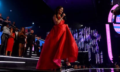 Camila Cabello, durante su actuación en la última edición de los premios MTV EMA celebrados en Bilbao.