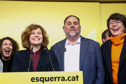 Junqueras, celebra la victoria sobre Godàs este sábado en Barcelona.